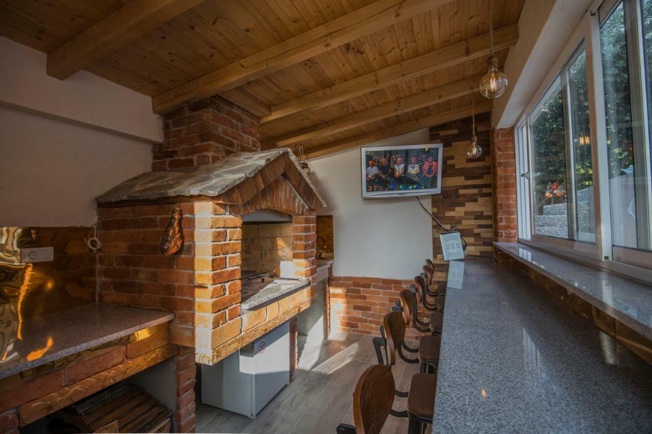 Katarina Apartmani Podstrana Exteriör bild